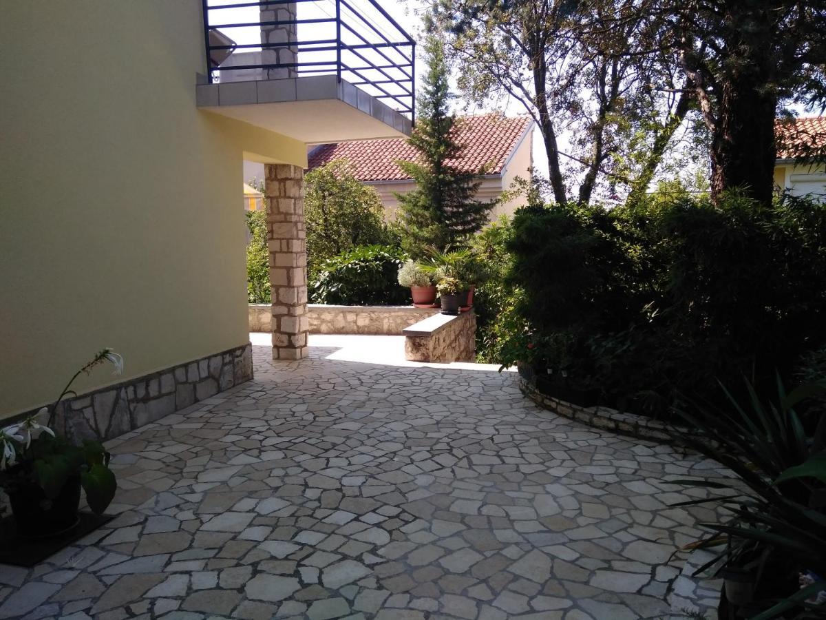 Studio Apartment Dramalj Exterior photo